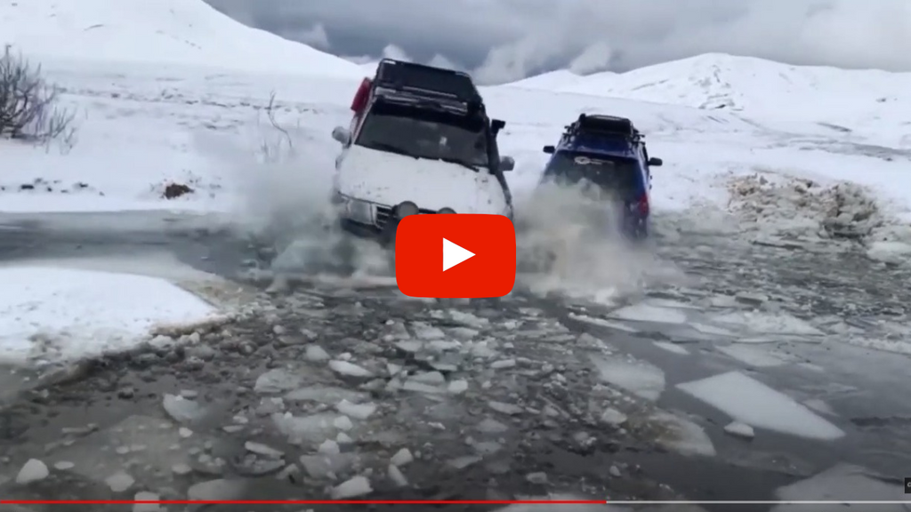 Patrol vs Subaru on Ice - Patrol makes Subaru look STUPID
